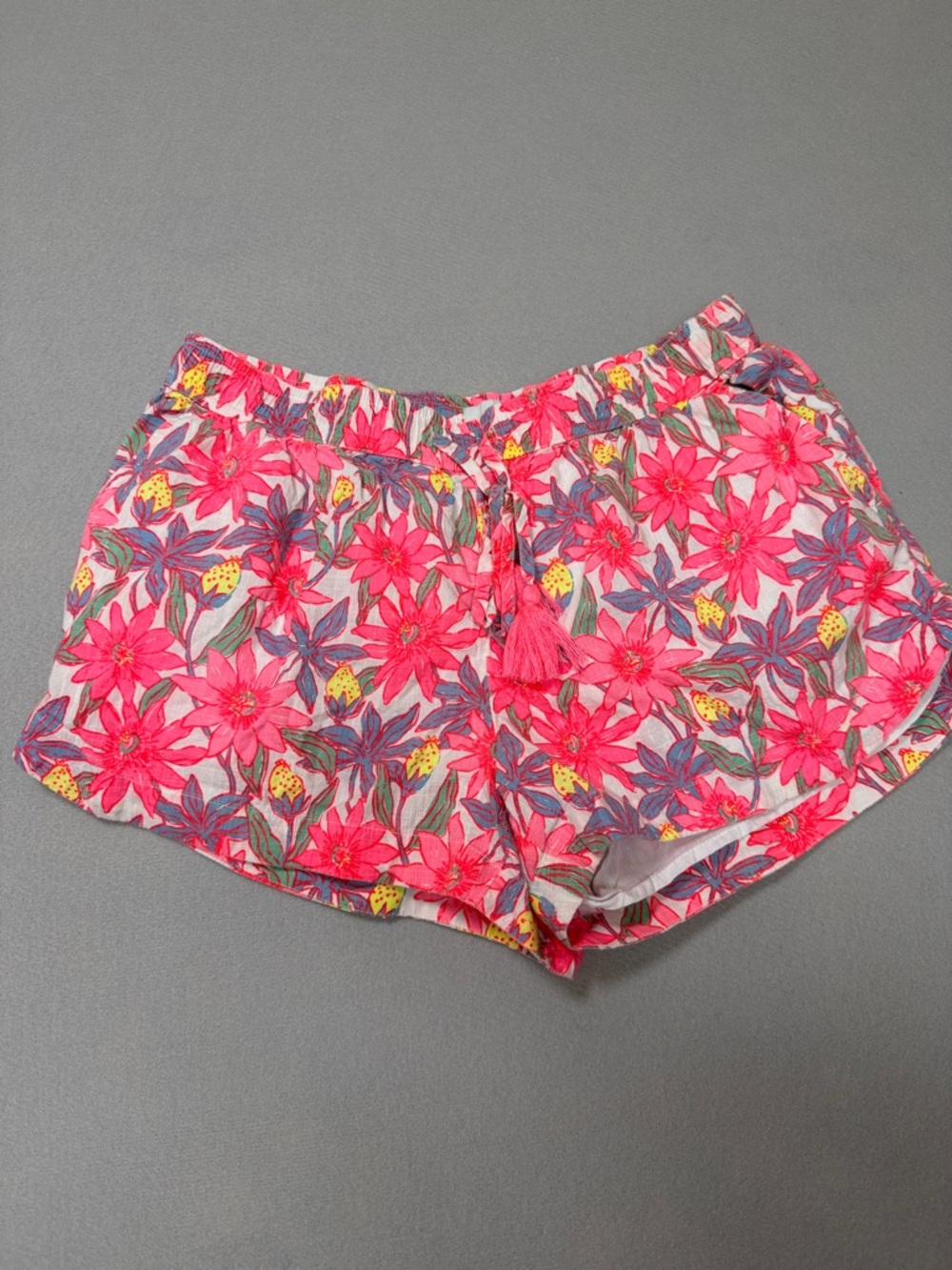 Vineyard Vines Pink Floral Drawstring 100% cotton Shorts